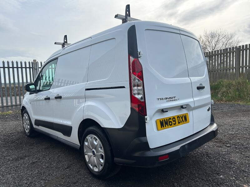 FORD TRANSIT CONNECT 1.5 200 EcoBlue Leader 2020