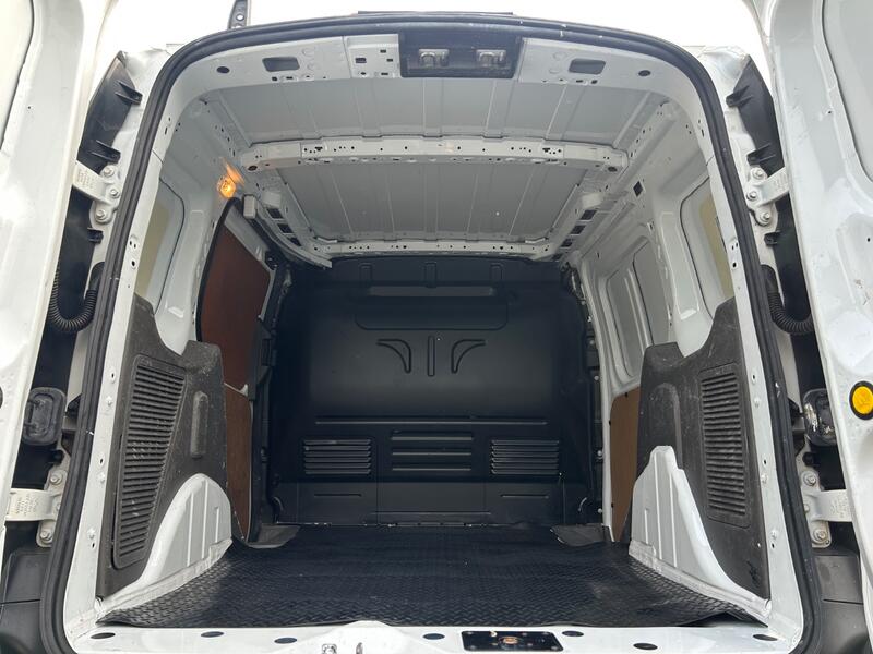 FORD TRANSIT CONNECT 1.5 200 EcoBlue Leader 2020