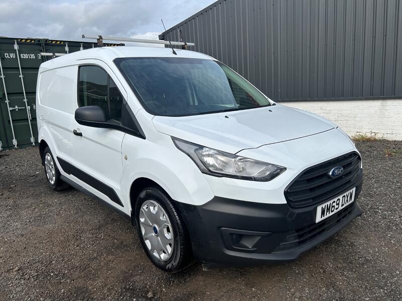 FORD TRANSIT CONNECT 1.5 200 EcoBlue Leader 2020