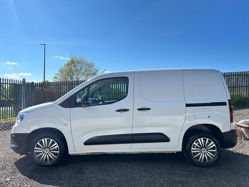 VAUXHALL COMBO 1.6 Turbo D 2300 Edition 2020