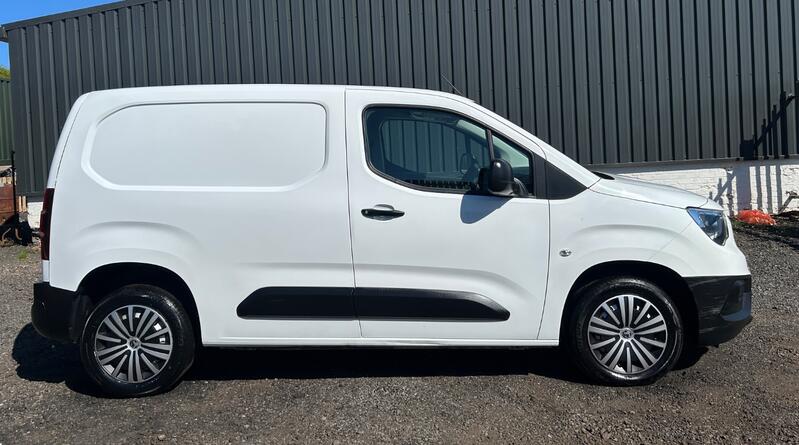 VAUXHALL COMBO 1.6 Turbo D 2300 Edition 2020