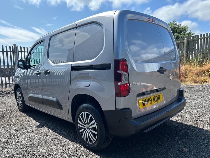 VAUXHALL COMBO 1.6 Turbo D 2000 Edition 2019