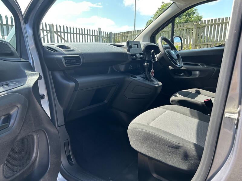 VAUXHALL COMBO 1.6 Turbo D 2000 Edition 2019