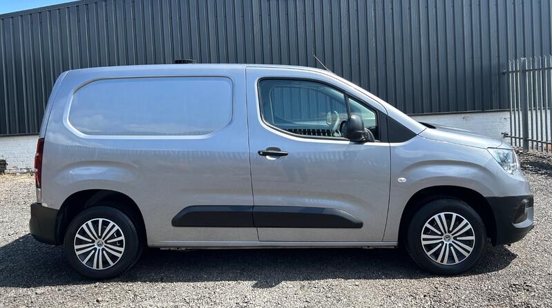 VAUXHALL COMBO 1.6 Turbo D 2000 Edition 2019