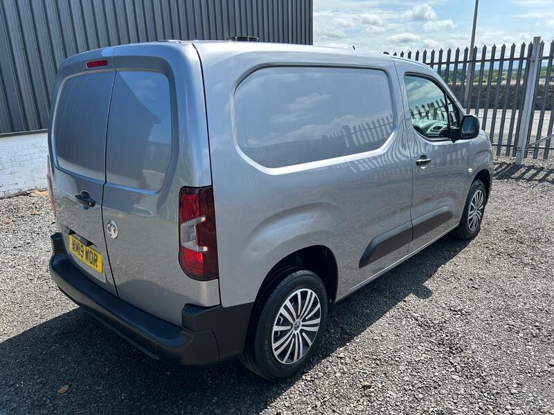 VAUXHALL COMBO 1.6 Turbo D 2000 Edition 2019
