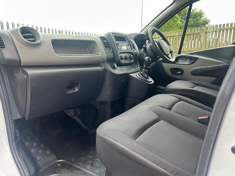 RENAULT TRAFIC 1.6 SL29 ENERGY dCi 125 Business Euro 6 2017