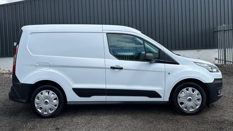 FORD TRANSIT CONNECT 1.5 200 EcoBlue 2019