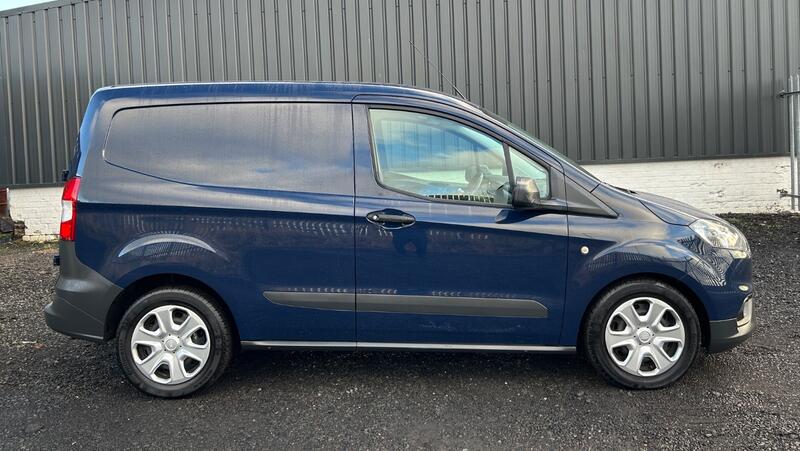 FORD TRANSIT COURIER 1.5 TDCi Trend 2019