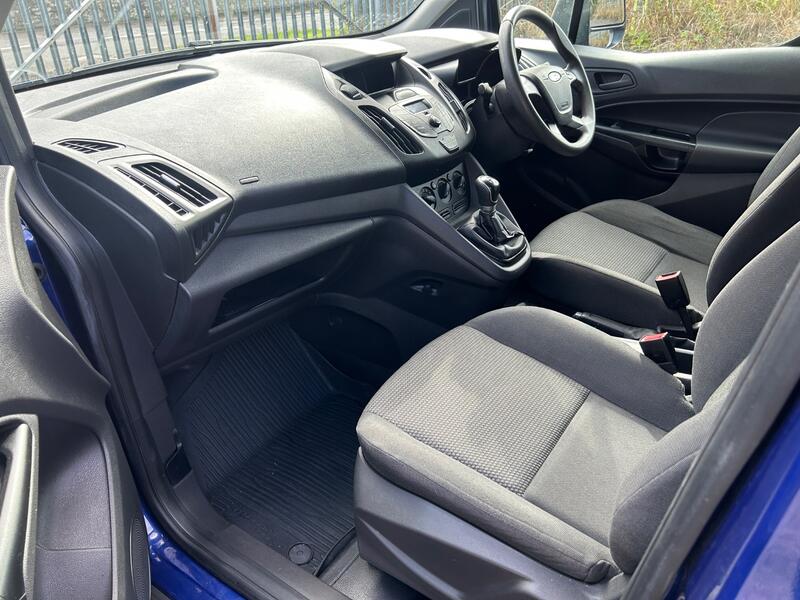 FORD TRANSIT CONNECT 1.5 TDCi 220 Crew Van 2018
