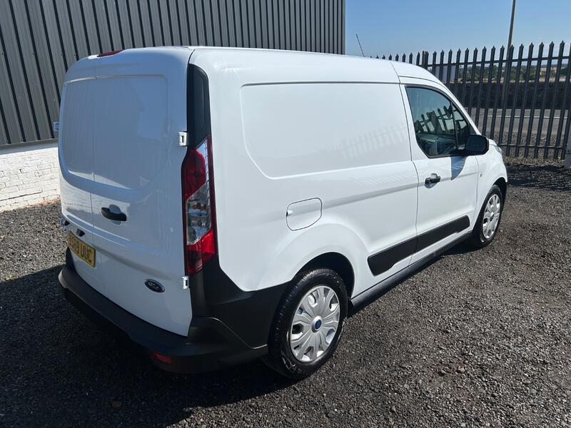 FORD TRANSIT CONNECT 1.5 200 EcoBlue Leader 2020