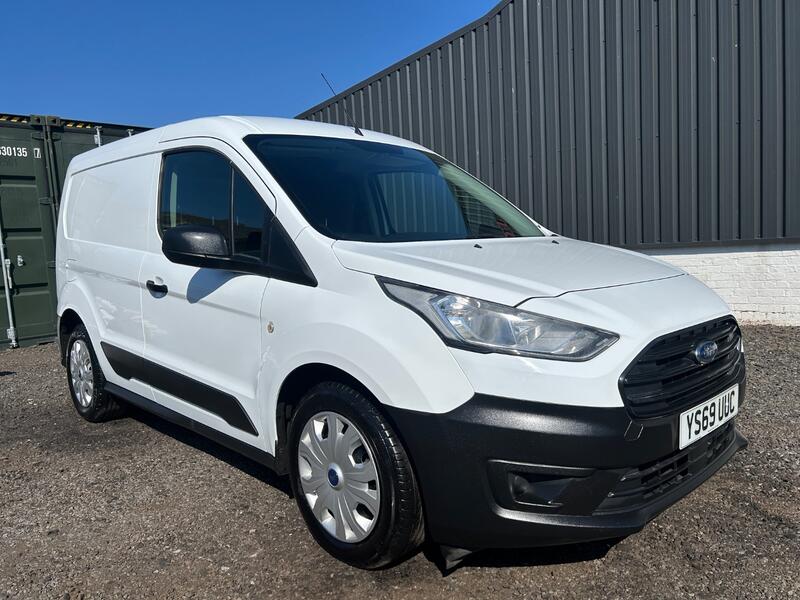 FORD TRANSIT CONNECT 1.5 200 EcoBlue Leader 2020