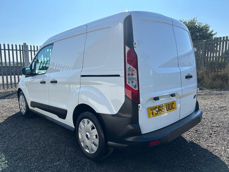 FORD TRANSIT CONNECT 1.5 200 EcoBlue Leader 2020