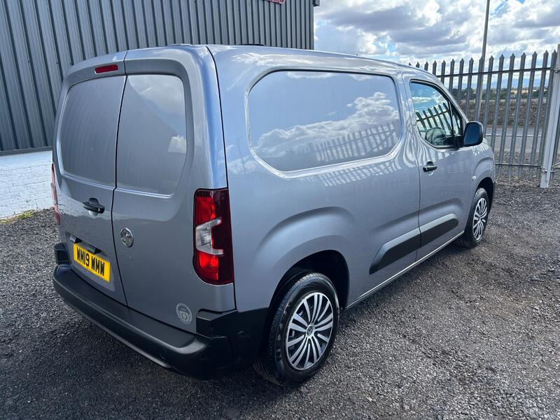 VAUXHALL COMBO 1.6 Turbo D 2000 Edition 2019
