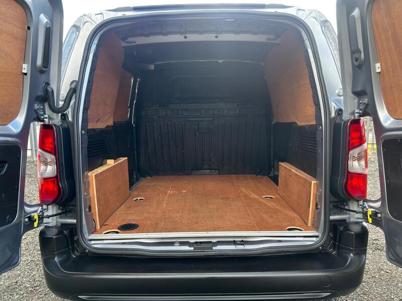 VAUXHALL COMBO 1.6 Turbo D 2000 Edition 2019
