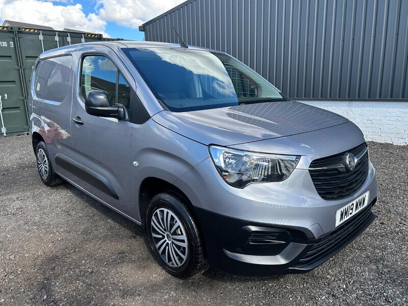 VAUXHALL COMBO 1.6 Turbo D 2000 Edition 2019